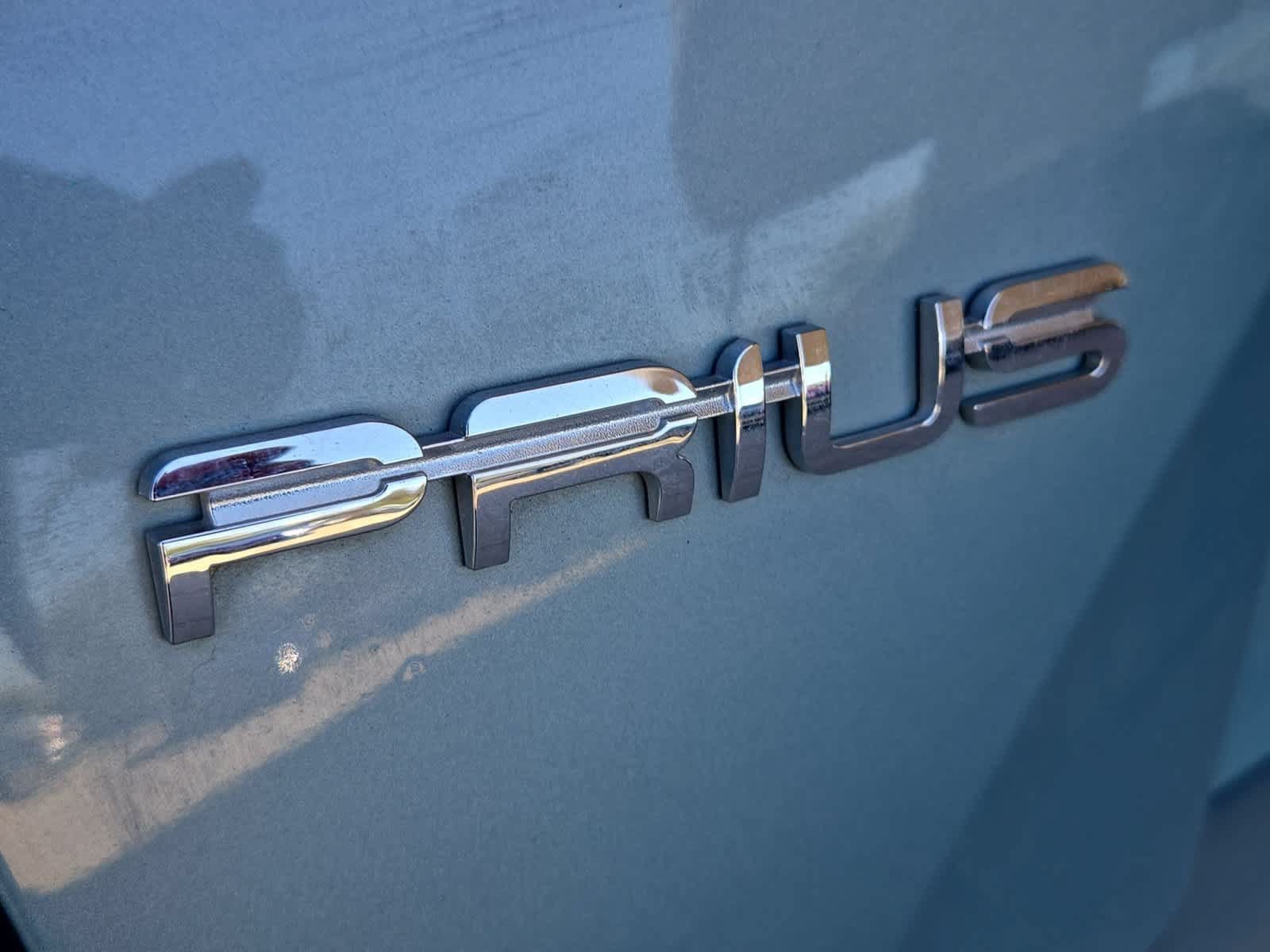 Used 2019 Toyota Prius LE FWD image 13