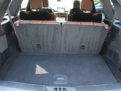 Used 2024 Lincoln Aviator Reserve w/ Elements Package Plus AWD/4WD image 5