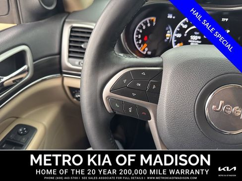 Used 2019 Jeep Grand Cherokee Limited w/ Luxury Group II AWD/4WD image 19