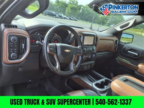 Used 2022 Chevrolet Silverado 1500 High Country w/ Technology Package image 15