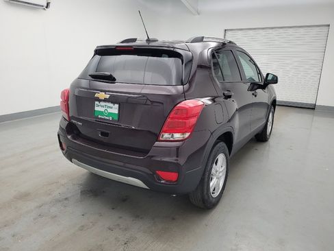Used 2022 Chevrolet Trax LT w/ Driver Confidence Package AWD/4WD image 9
