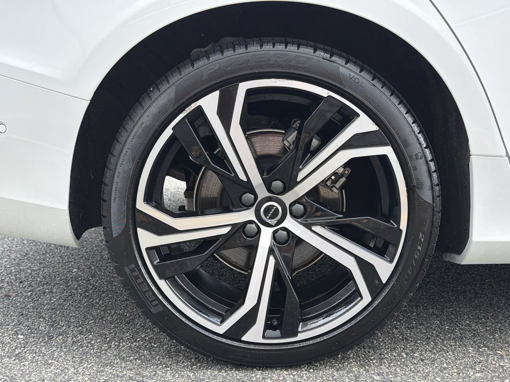 Certified 2024 Volvo S60 B5 Ultimate AWD/4WD image 12
