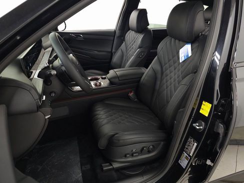 Used 2026 Genesis GV80 3.5T Prestige image 13