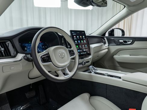 New 2026 Volvo XC60 B5 Ultra w/ Protection Package Premier image 12