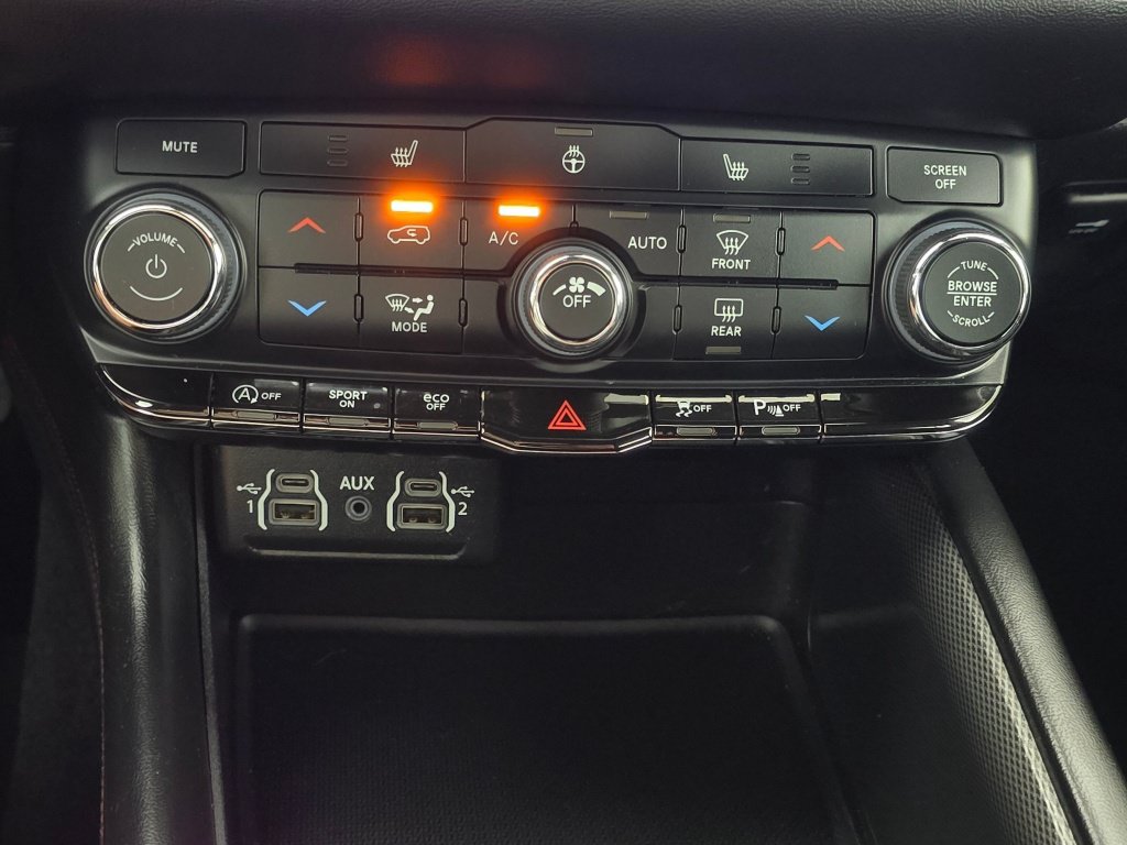 Used 2023 Dodge Durango GT AWD/4WD image 27