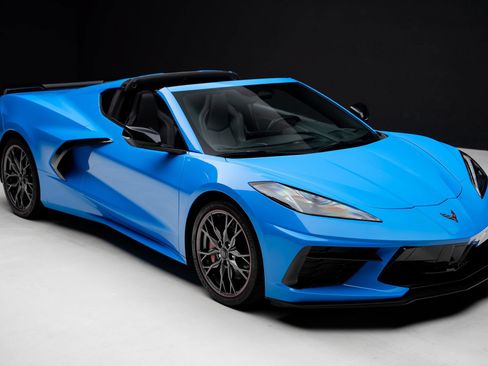 Used 2024 Chevrolet Corvette Stingray Coupe w/ Z51 Performance Package RWD image 44