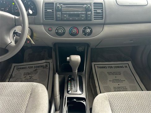 Used 2003 Toyota Camry LE image 11
