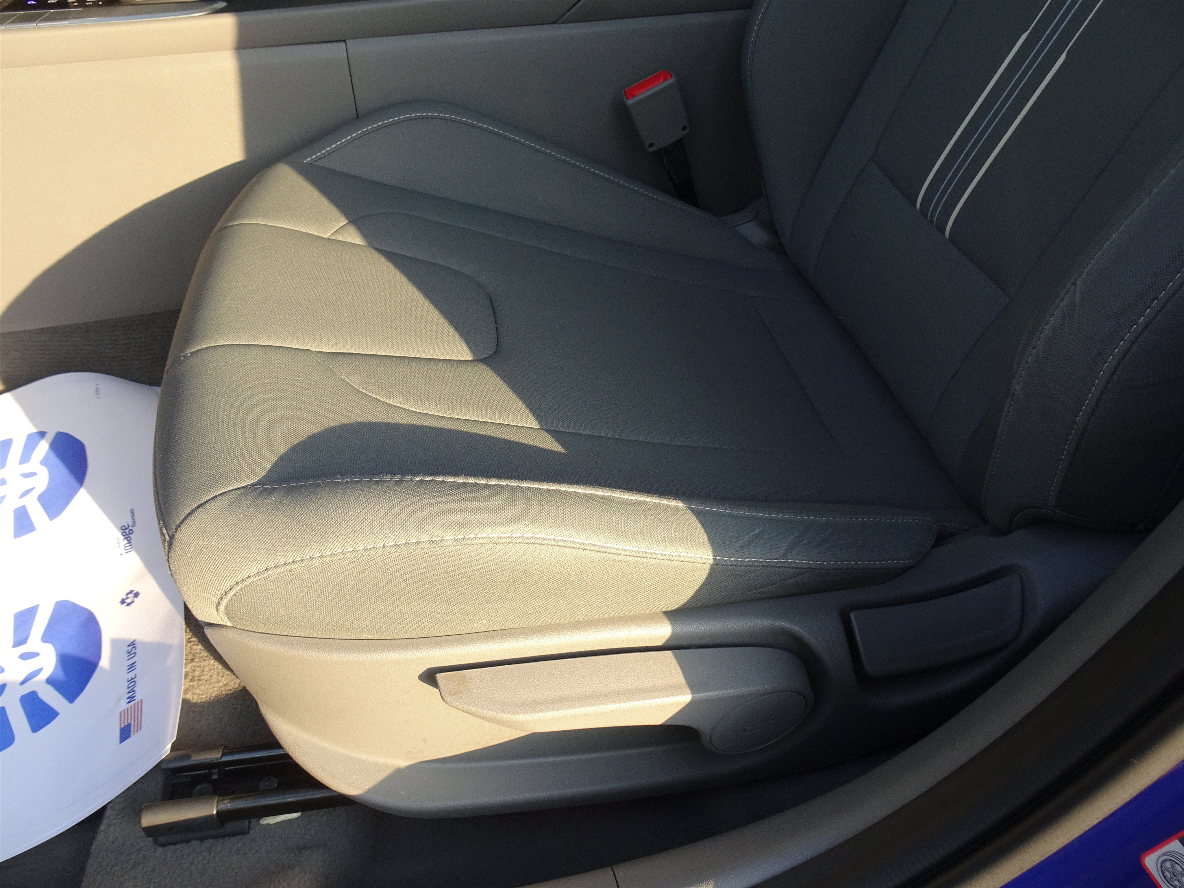 Used 2024 Hyundai Elantra SEL FWD image 9