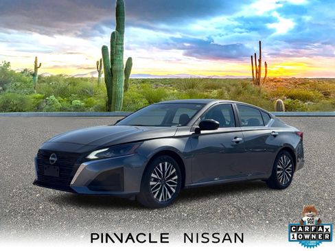 Certified 2025 Nissan Altima 2.5 SV image 1