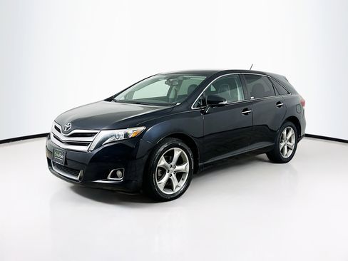 Used 2013 Toyota Venza Limited FWD image 3