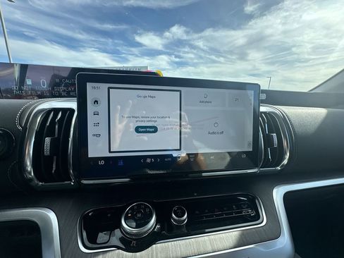 New 2026 Ford Expedition Max Platinum image 22