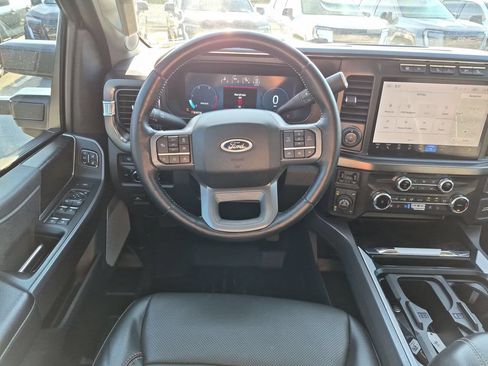 Used 2024 Ford F250 Lariat w/ Lariat Ultimate Package AWD/4WD image 33