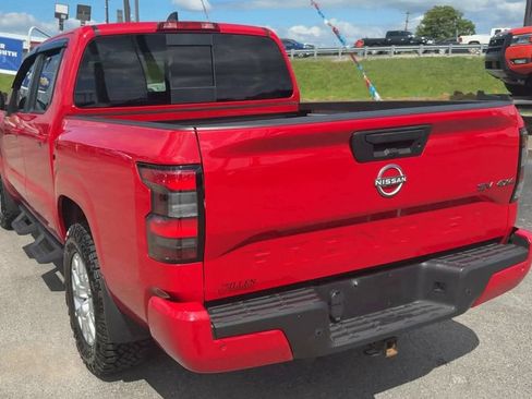 Used 2023 Nissan Frontier SV w/ SV Convenience Package AWD/4WD image 5