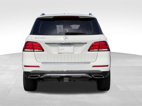 Used 2018 Mercedes-Benz GLE 350 w/ Premium 1 Package image 4