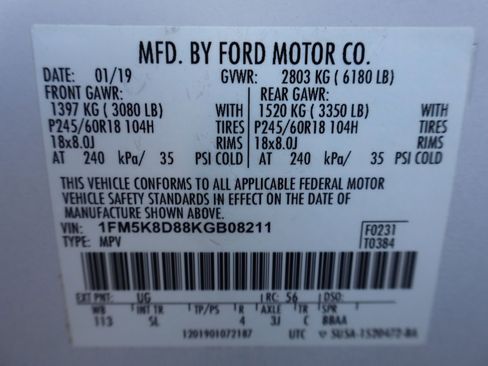 Used 2019 Ford Explorer XLT w/ Equipment Group 202A AWD/4WD image 48