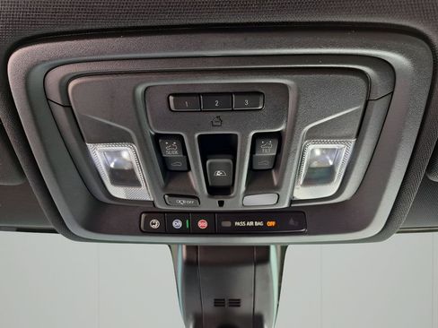 Used 2020 Chevrolet Silverado 2500 High Country w/ Z71 Off-Road Package image 44