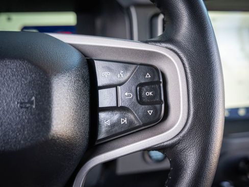 Used 2024 Ford Bronco Everglades image 16