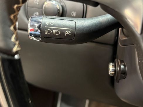 Used 2015 Bentley Continental GT image 75