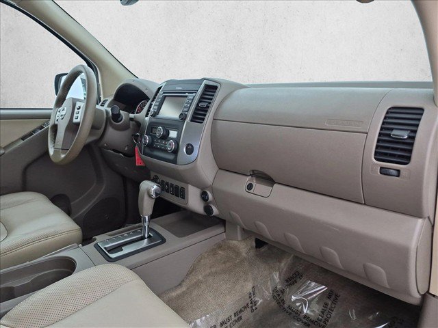 Used 2018 Nissan Frontier SL AWD/4WD image 26
