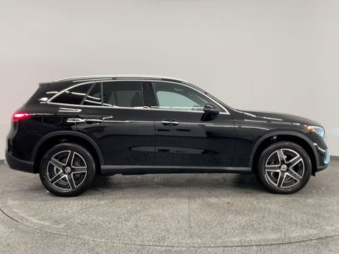 New 2026 Mercedes-Benz GLC 300 GLC 300 image 8