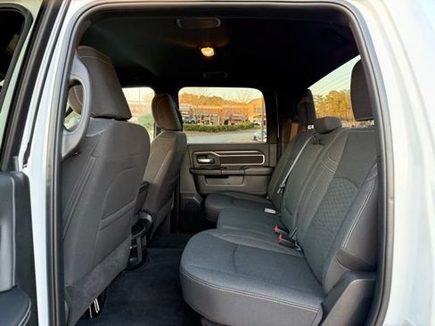 Used 2025 RAM 3500 Big Horn AWD/4WD image 23