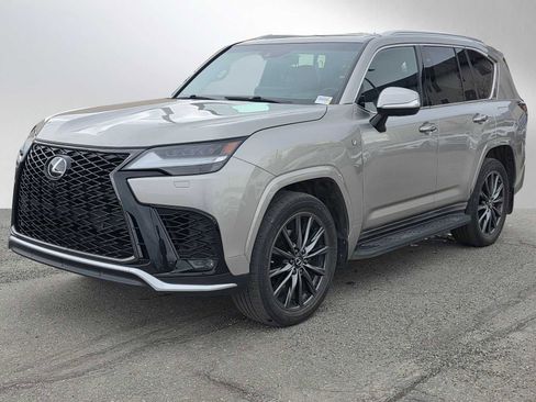 Used 2022 Lexus LX 600 F Sport AWD/4WD image 7