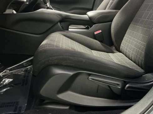 Used 2024 Honda HR-V Sport image 15