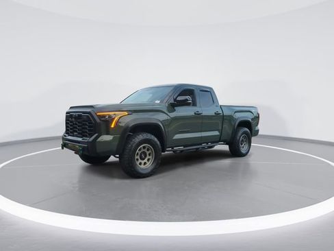 Used 2022 Toyota Tundra SR5 w/ TRD Off-Road Premium Package AWD/4WD image 4