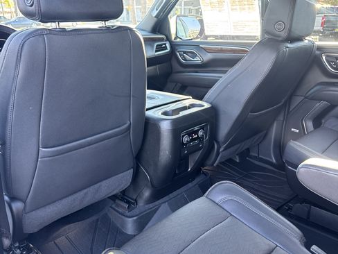 Used 2024 Chevrolet Suburban High Country image 20