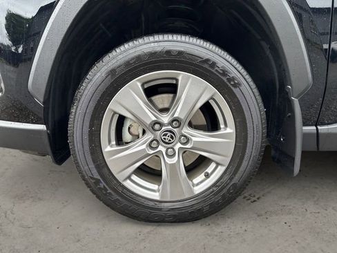 Used 2024 Toyota RAV4 LE AWD/4WD image 14
