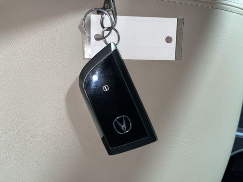 Certified 2026 Acura MDX SH-AWD w/ Advance Package image 24