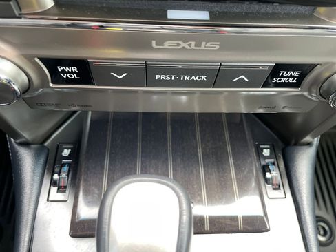 Used 2020 Lexus GX 460 Premium AWD/4WD image 25