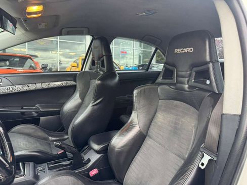 Used 2012 Mitsubishi Lancer Evolution GSR image 8