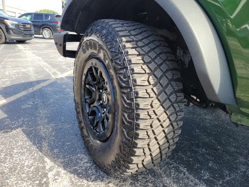 Used 2024 Ford Bronco Wildtrak image 31