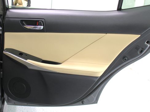 Used 2014 Lexus IS 350 image 45