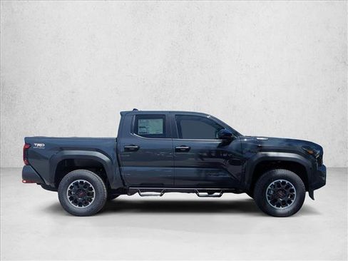 New 2026 Toyota Tacoma TRD Off-Road AWD/4WD image 4
