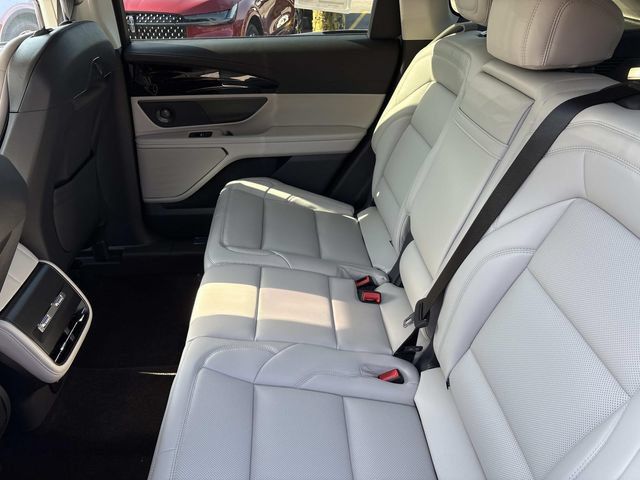 New 2026 Lincoln Nautilus Premier w/ Equipment Group 102A AWD/4WD image 17