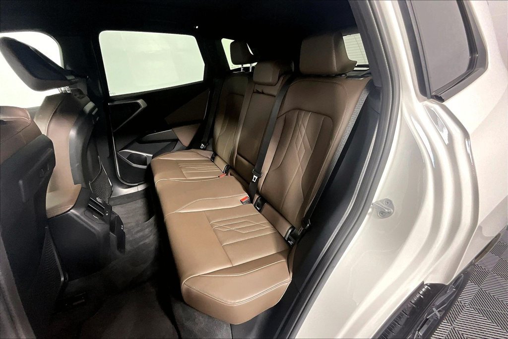 Used 2025 BMW X3 xDrive30i AWD/4WD image 26