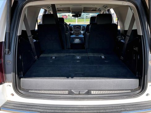 Used 2020 Chevrolet Tahoe Premier AWD/4WD image 31