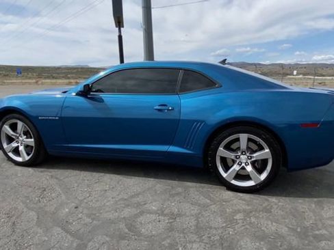 Used 2010 Chevrolet Camaro SS w/ RS Package image 6