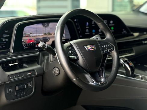 Used 2023 Cadillac Escalade V image 10