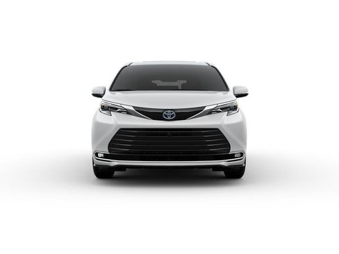 New 2025 Toyota Sienna Platinum image 17