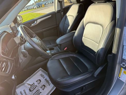 Certified 2021 Ford Escape SEL image 20