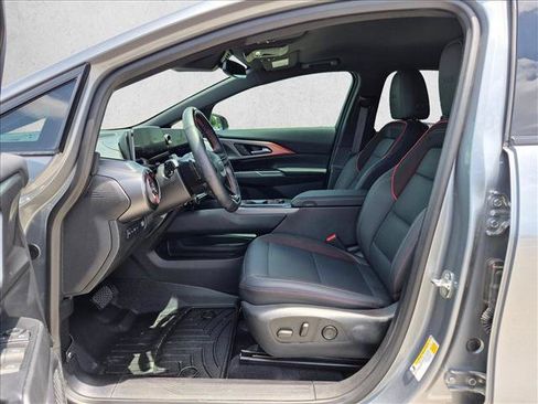 Used 2024 Chevrolet Equinox EV RS FWD image 16