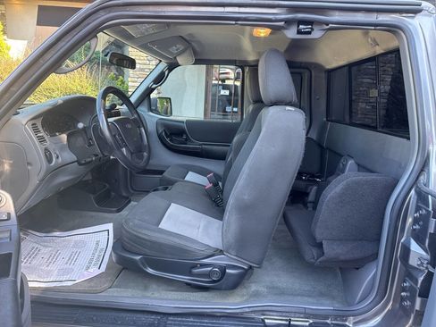 Used 2011 Ford Ranger XLT image 11