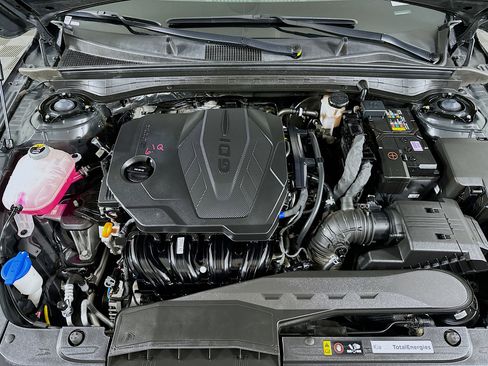 Used 2025 Kia K5 LXS FWD image 31