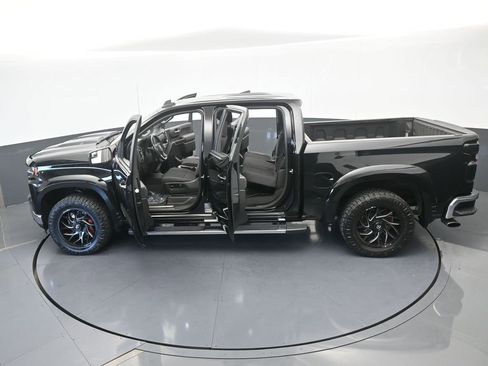 Used 2021 Chevrolet Silverado 1500 LT image 60