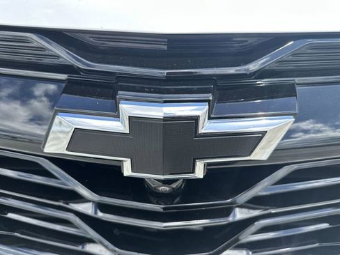 Used 2025 Chevrolet Equinox RS w/ Safety and Technology Package image 10