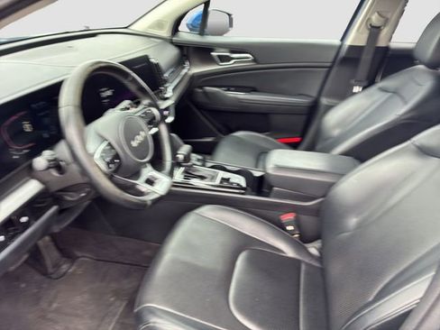 Used 2023 Kia Sportage EX image 12