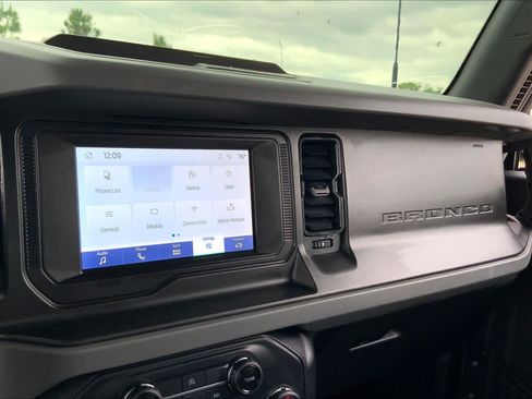 Used 2023 Ford Bronco Big Bend AWD/4WD image 35